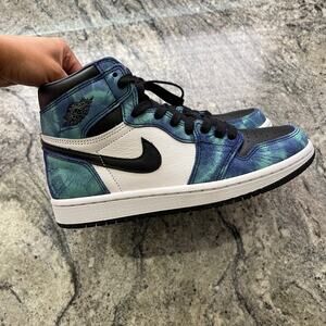 Women's Nike Air Jordan One High OG Blue Tie Dye size 6.5